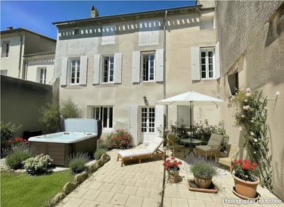 /international/fr/castelnaudary-languedoc-roussillon-310109022469/?lang=th