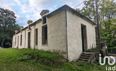 /international/fr/saintes-charente-310107942199/