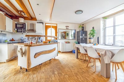 /international/fr/mosnes-centre-val-de-loire-310107971740/