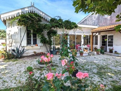 /international/fr/la-tremblade-charente-310100578503/?lang=en