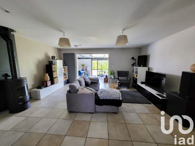 /international/fr/longeves-charente-310103094412/