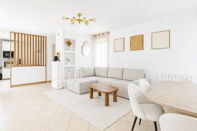/international/fr/saint-apollinaire-burgundy-310108088989/