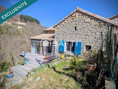 /international/fr/saint-julien-du-gua-rhone-310103196580/