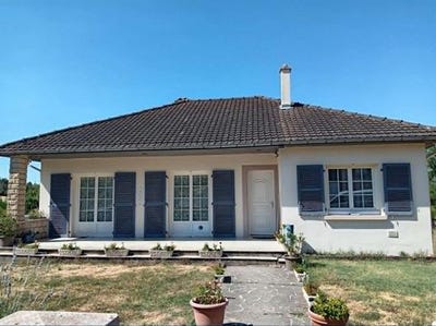 /international/fr/trevol-auvergne-310109383813/