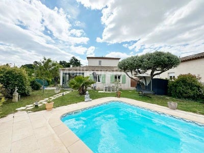 /international/fr/mauguio-languedoc-roussillon-120093192748/