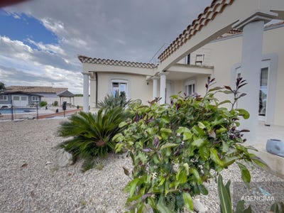 /international/fr/marseillan-languedoc-roussillon-310108248474/