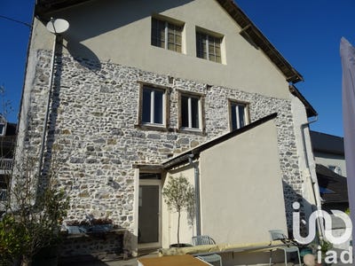 /international/fr/mauleon-licharre-aquitaine-310098863233/
