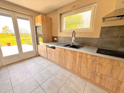 /international/fr/flacey-en-bresse-burgundy-310100008713/