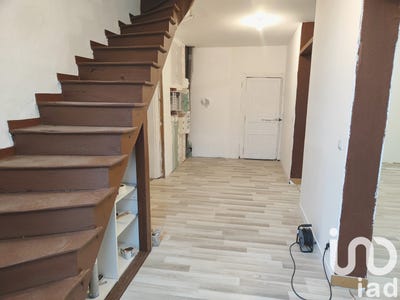 /international/fr/alloue-charente-310096188927/