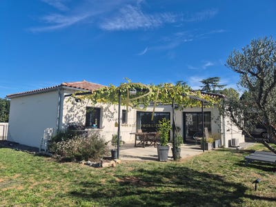 /international/fr/beaulieu-rhone-310105421906/
