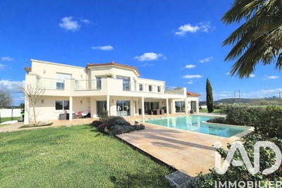 /international/fr/cosnac-limousin-310106511987/