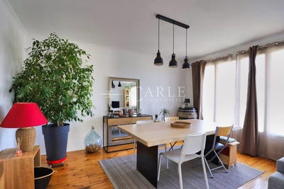 /international/fr/genas-rhone-310106189734/
