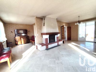 /international/fr/le-coudray-centre-val-de-loire-310098607498/