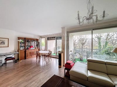 /international/fr/neuilly-sur-seine-ile-de-france-310100792337/