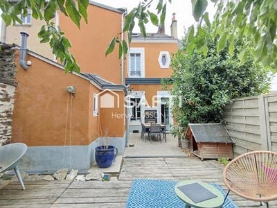 /international/fr/le-mans-pays-de-la-loire-310101379873/?lang=zh-cn