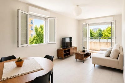 /international/fr/bagnols-sur-ceze-languedoc-roussillon-310109431301/
