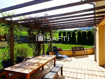 /international/fr/saint-laurent-du-cros-provence-alpes-cote-d-azur-310107978117/