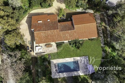 /international/fr/rayol-canadel-sur-mer-provence-alpes-cote-d-azur-310100495848/