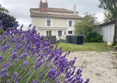 /international/fr/loge-fougereuse-pays-de-la-loire-310100141690/?lang=zh-cn