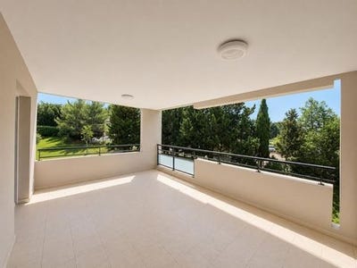 /international/fr/les-angles-languedoc-roussillon-310108405554/