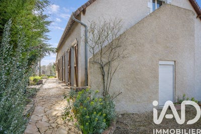 /international/fr/la-membrolle-sur-choisille-centre-val-de-loire-310105966684/