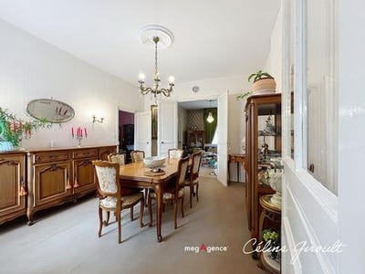 /international/fr/avranches-la-basse-normandie-310099257772/?lang=en