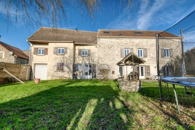/international/fr/peroy-les-gombries-picardie-310105265714/