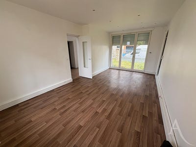 /international/fr/montreuil-ile-de-france-310108590098/