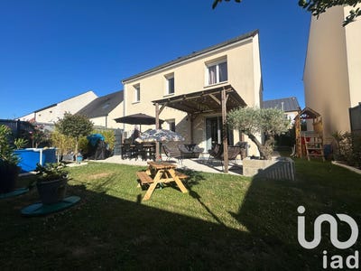 /international/fr/ollainville-ile-de-france-310100573882/