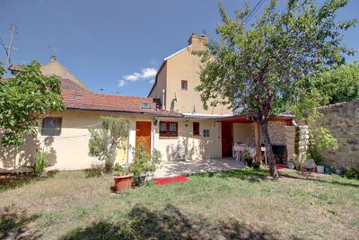/international/fr/les-mureaux-ile-de-france-310108926543/