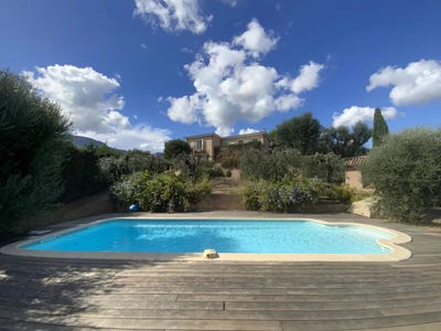 /international/fr/menton-hh-15943109-menton-provence-alpes-cote-d-azur-310110117677/