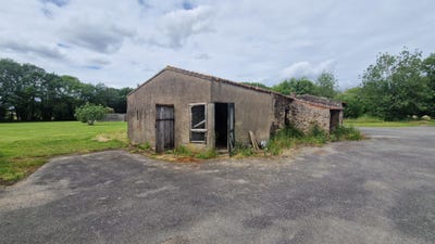 /international/fr/le-loroux-bottereau-pays-de-la-loire-310109233204/