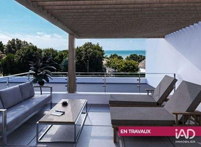 /international/fr/angoulins-charente-310107411337/
