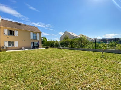 /international/fr/jouy-le-moutier-ile-de-france-310107739786/