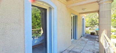 /international/fr/chatillon-en-diois-rhone-310097900411/