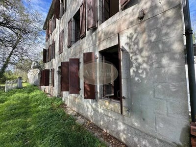 /international/fr/saint-laurent-de-neste-midi-pyrenees-310100493227/