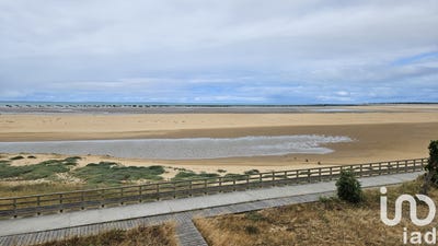 /international/fr/l-aiguillon-la-presqu-ile-pays-de-la-loire-310100540847/