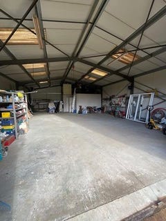 /international/fr/belleville-sur-loire-centre-val-de-loire-310106488826/