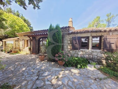 /international/fr/la-garde-adhemar-rhone-310101132059/?lang=id