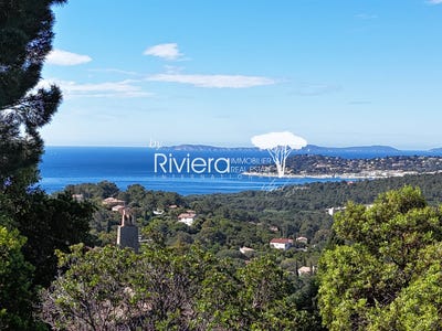 /international/fr/la-croix-valmer-provence-alpes-cote-d-azur-120082235807/