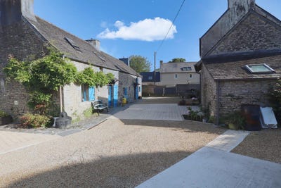 /international/fr/la-feuillee-brittany-310100701879/
