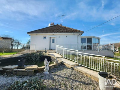/international/fr/lamarche-sur-saone-burgundy-310108401005/