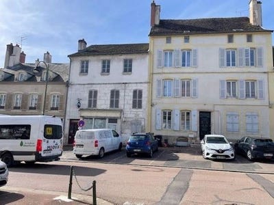 /international/fr/chatillon-sur-seine-burgundy-310108732055/
