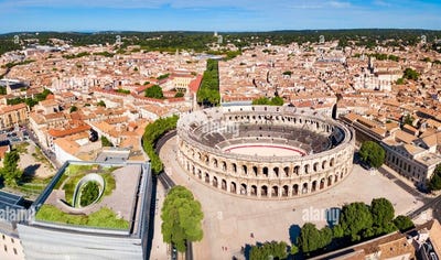 /international/fr/nimes-languedoc-roussillon-310108831645/