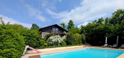 /international/fr/grilly-aquitaine-310099710650/