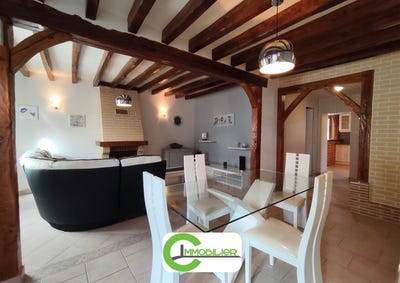 /international/fr/semur-en-vallon-pays-de-la-loire-310109240499/