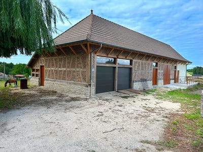 /international/fr/lessard-en-bresse-burgundy-310101322107/?lang=zh-cn