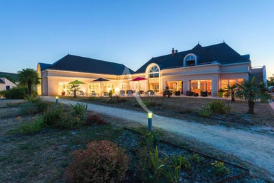 /international/fr/azay-le-rideau-centre-val-de-loire-310106743851/