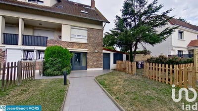 /international/fr/sainte-genevieve-des-bois-ile-de-france-310100275081/