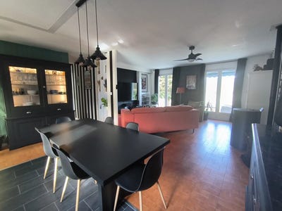 /international/fr/38-chemin-poueys-monein-aquitaine-310098878321/